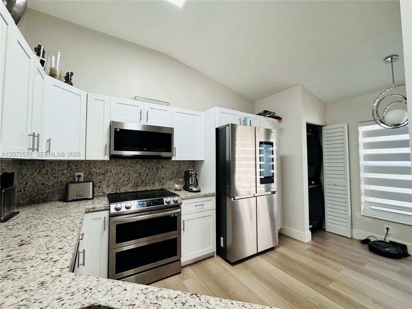 1480 Sweetbay Way, Hollywood, FL 33019 - For Rent photo 3