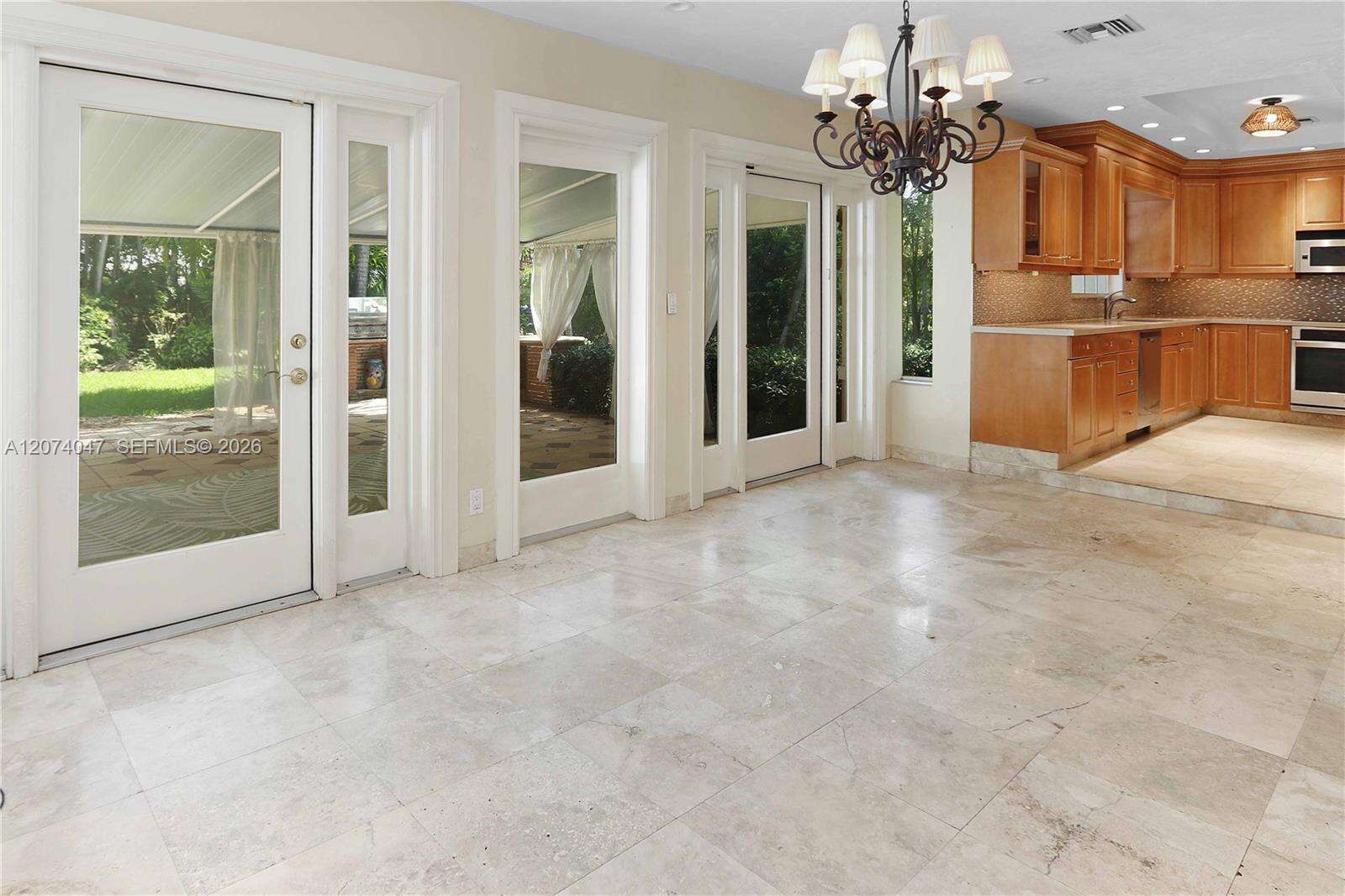 1030 Polk St, Hollywood, FL 33019 - For Rent photo 11