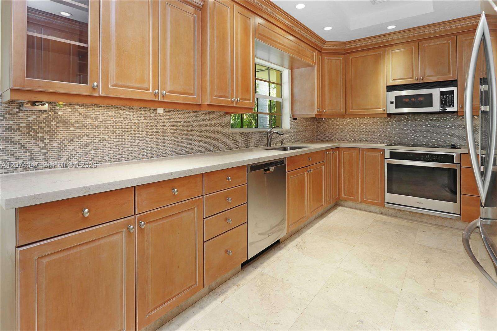 1030 Polk St, Hollywood, FL 33019 - For Rent photo 15