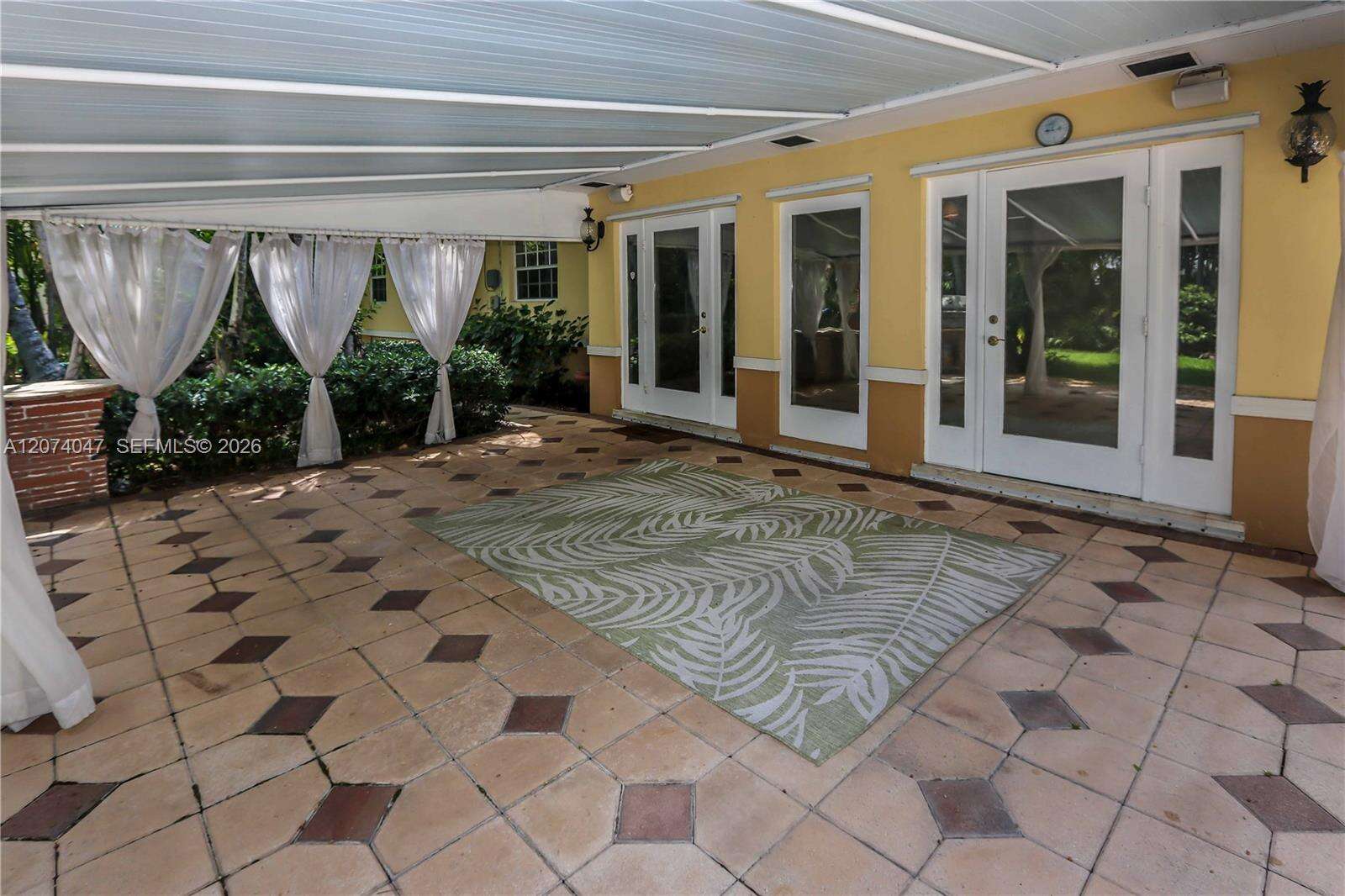1030 Polk St, Hollywood, FL 33019 - For Rent photo 36