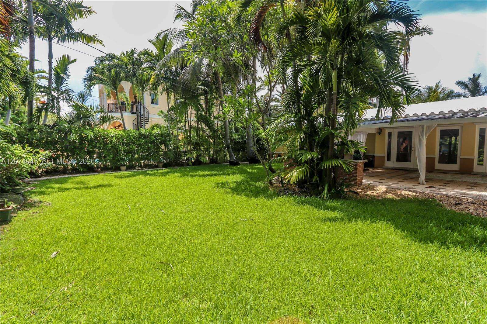 1030 Polk St, Hollywood, FL 33019 - For Rent photo 39