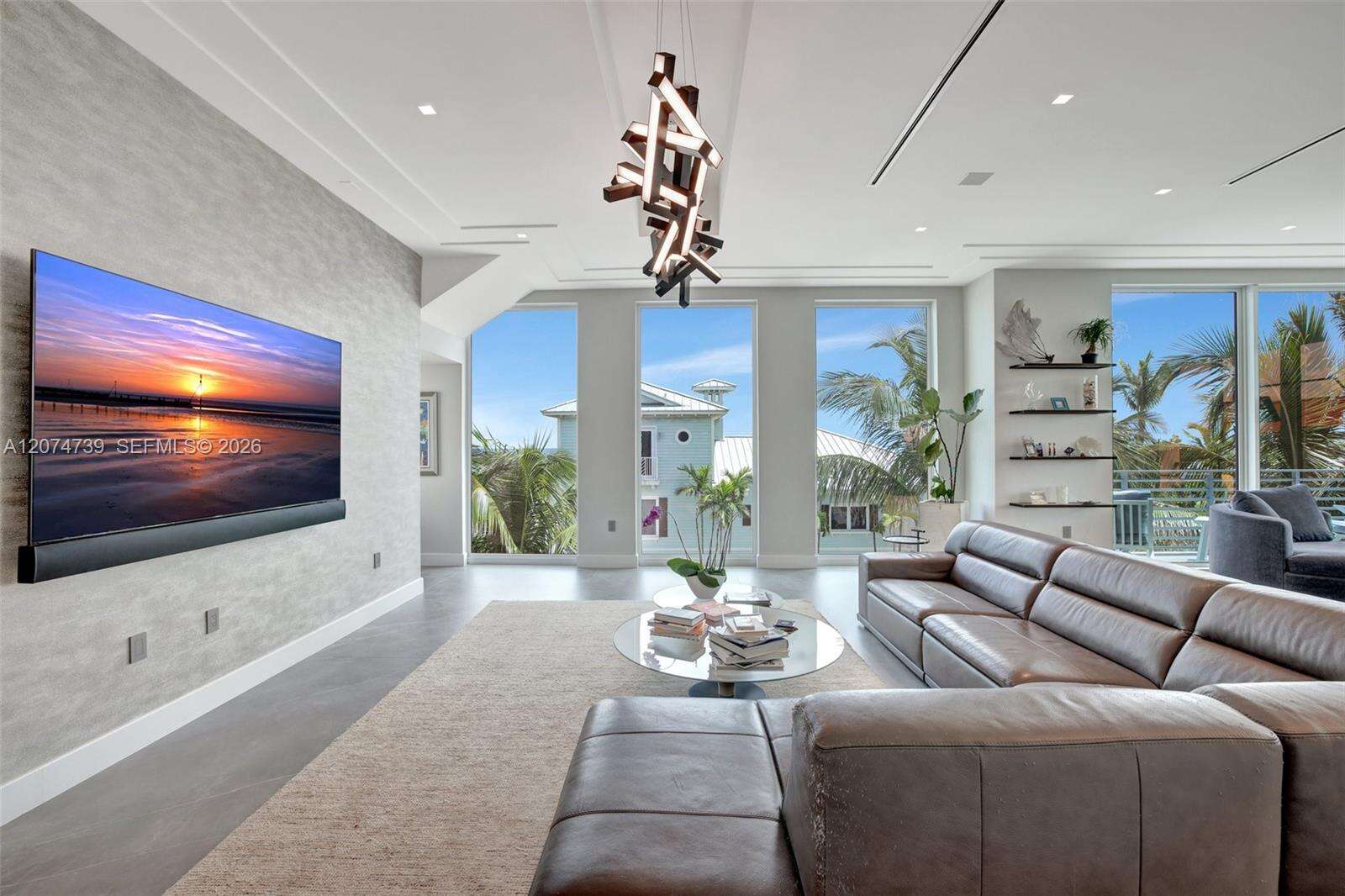 305 Oak St, Hollywood, FL 33019 - For Rent photo 26