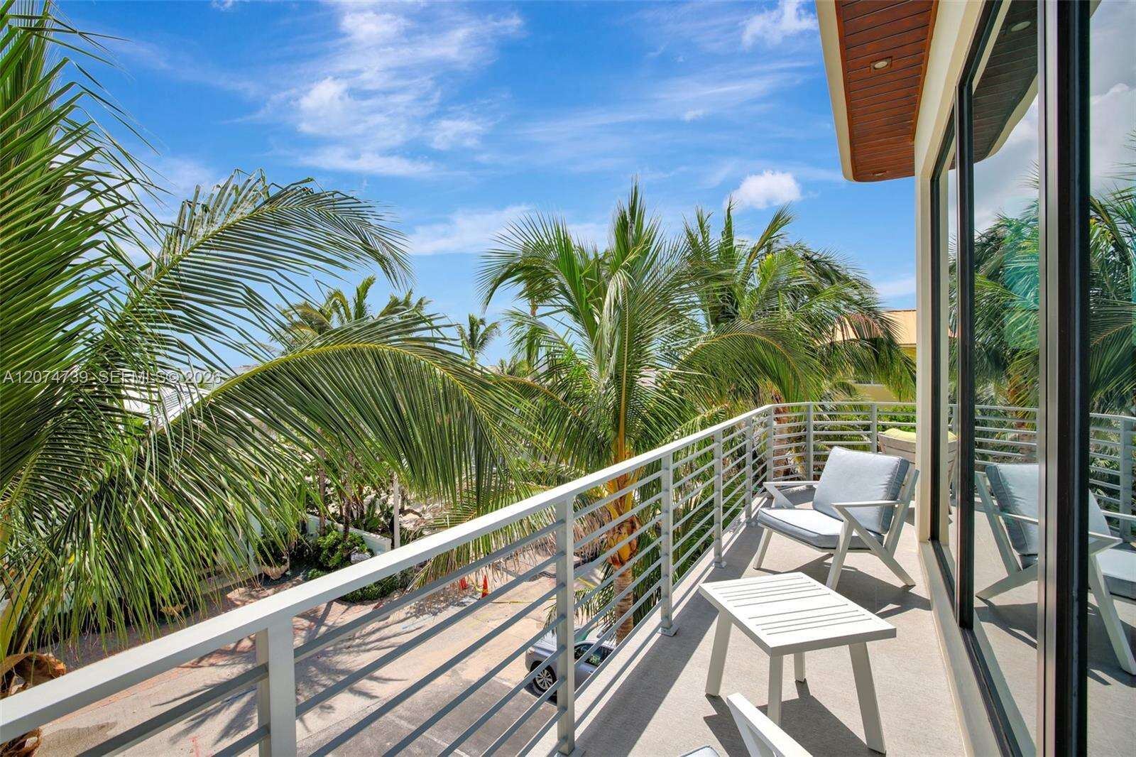 305 Oak St, Hollywood, FL 33019 - For Rent photo 48