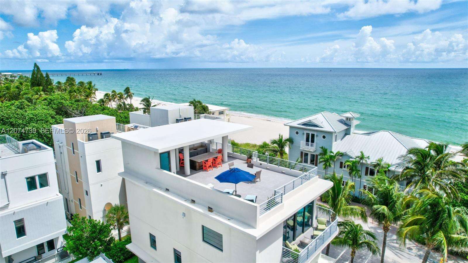 305 Oak St, Hollywood, FL 33019 - For Rent photo 6