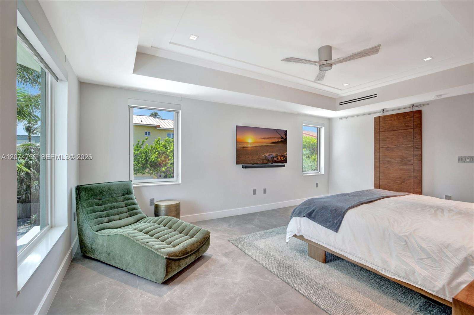 305 Oak St, Hollywood, FL 33019 - For Rent photo 53