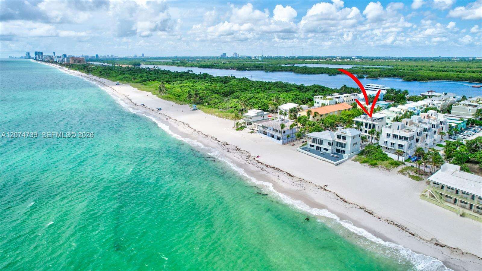305 Oak St, Hollywood, FL 33019 - For Rent photo 9