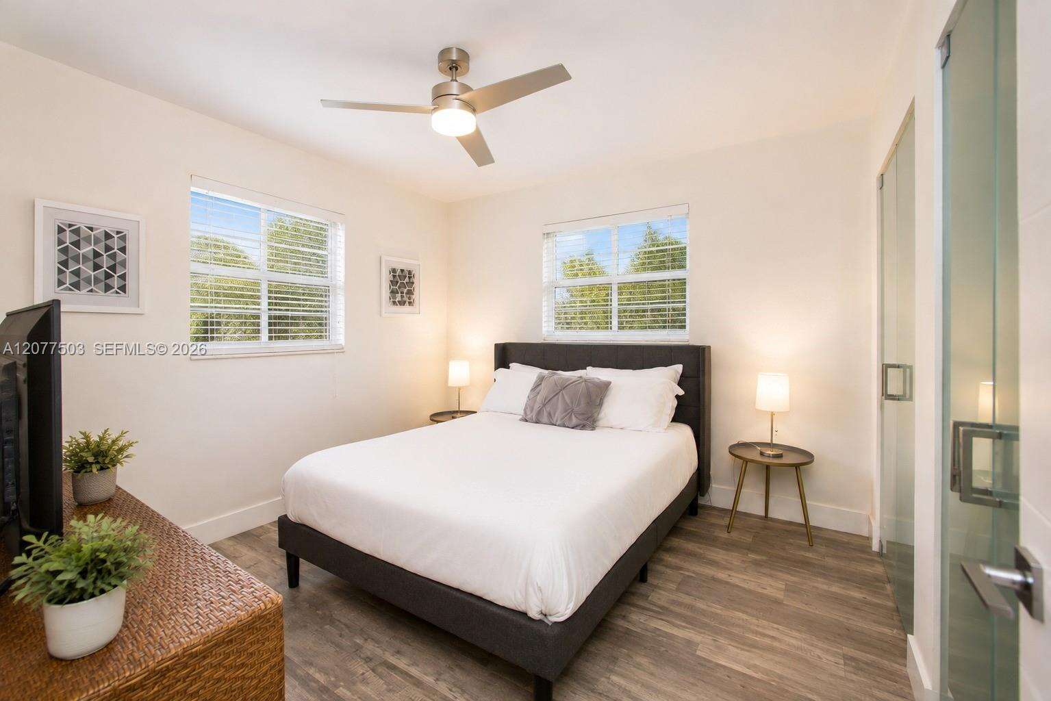 909 13th Ct, Hollywood, FL 33019 - For Rent photo 16