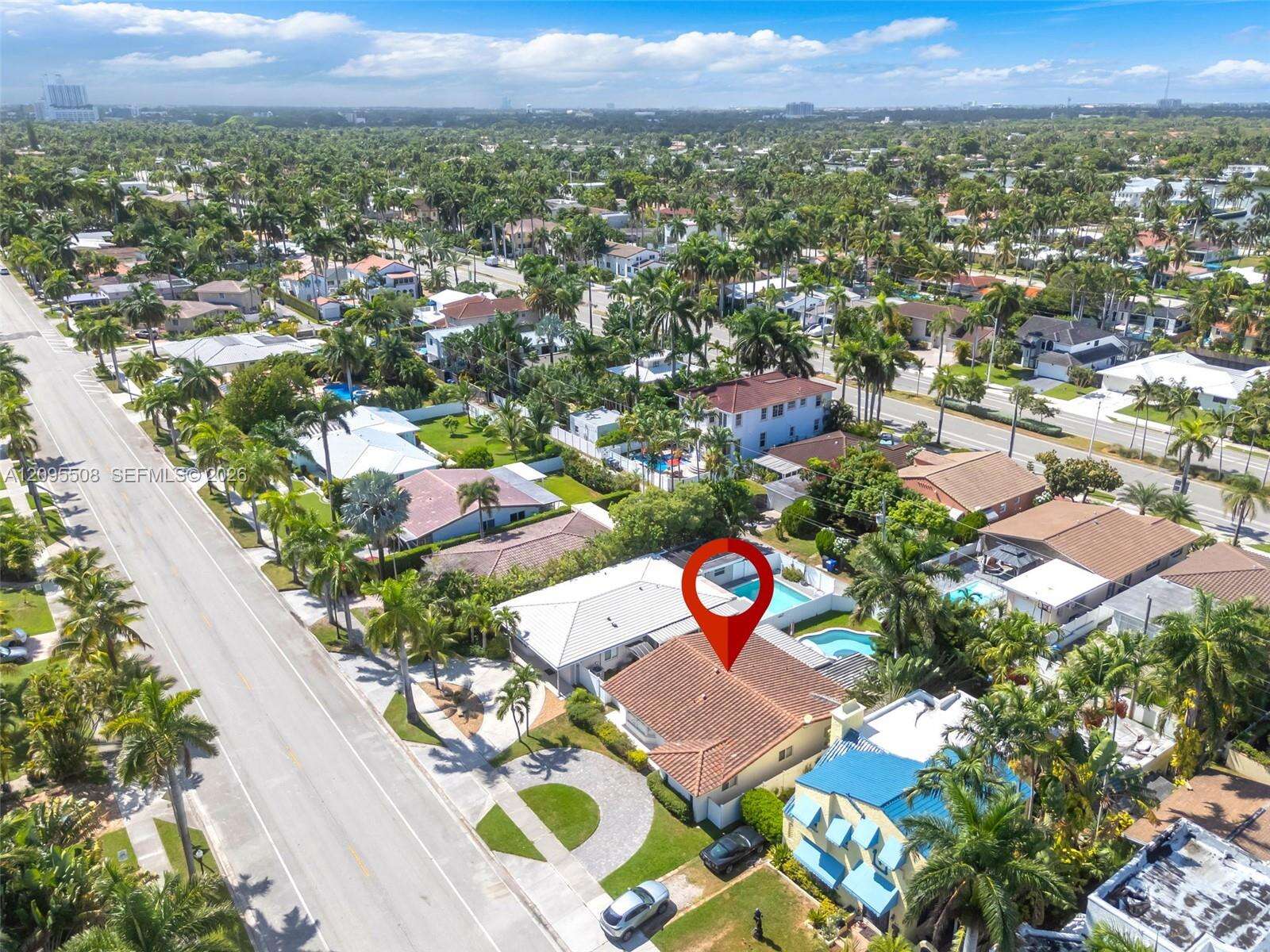 821 Harrison St, Hollywood, FL 33019 - For Rent photo 37