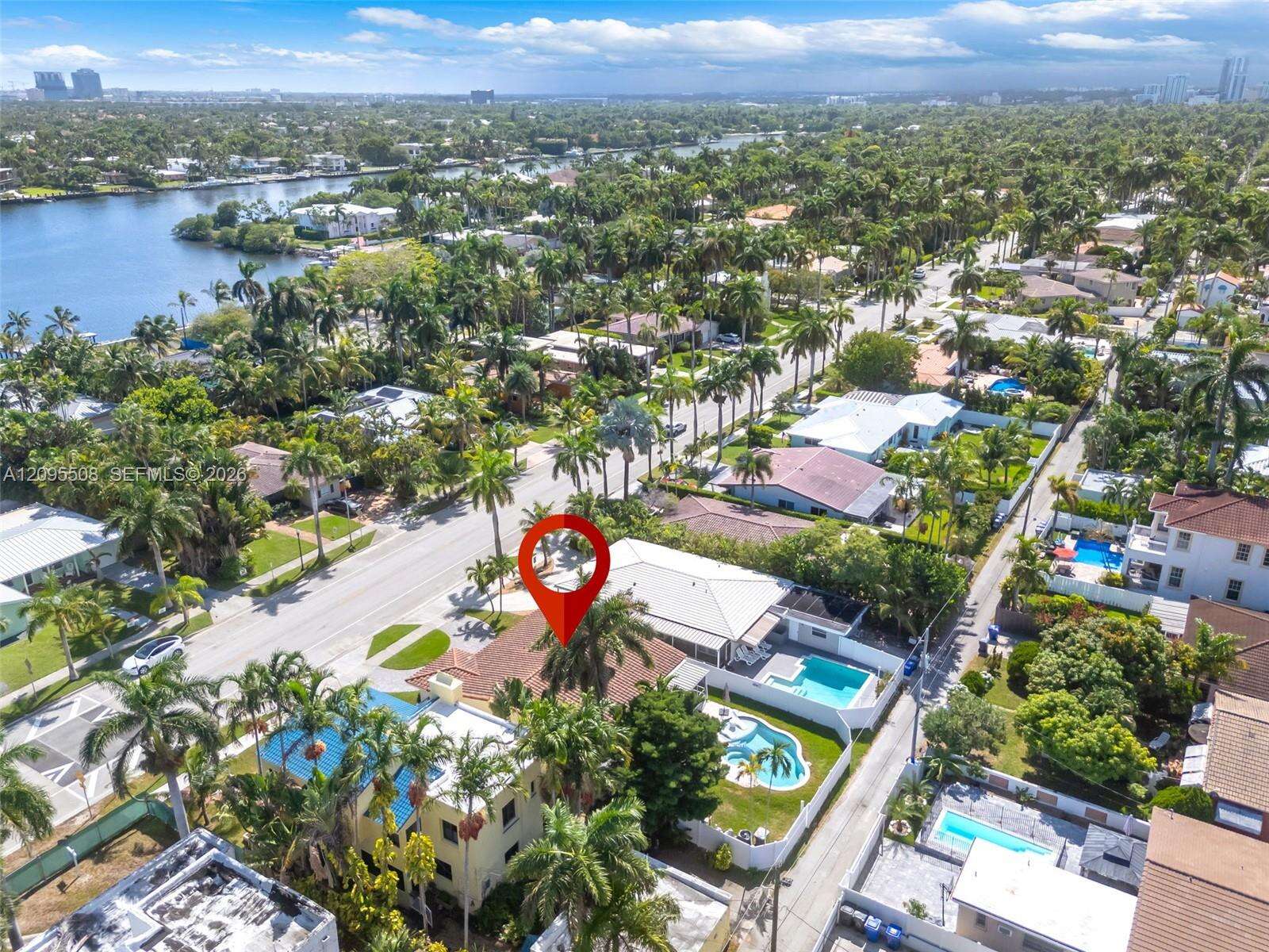 821 Harrison St, Hollywood, FL 33019 - For Rent photo 38