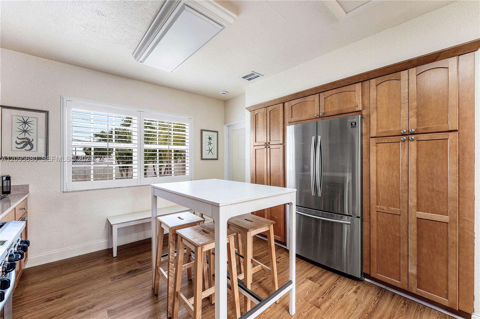 711 Tyler St, Hollywood, FL 33019 - For Rent photo 16