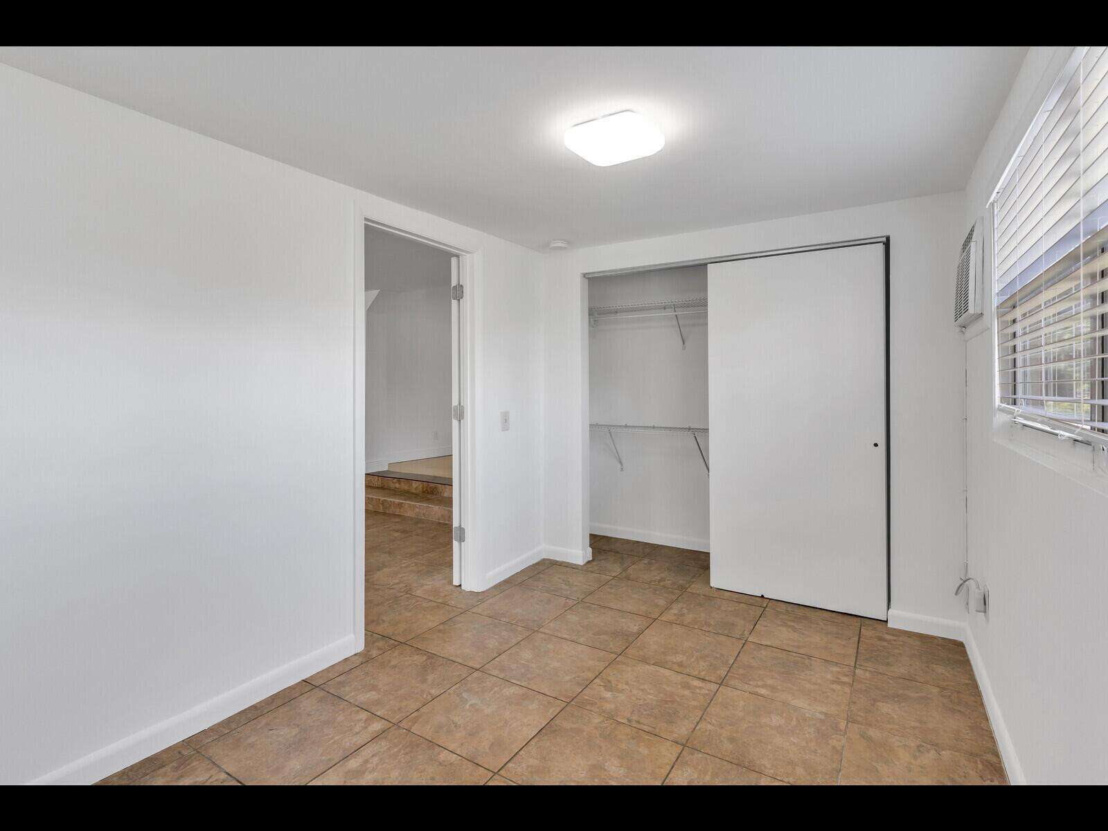 1315 Buchanan, Hollywood, FL 33019 - For Rent photo 16