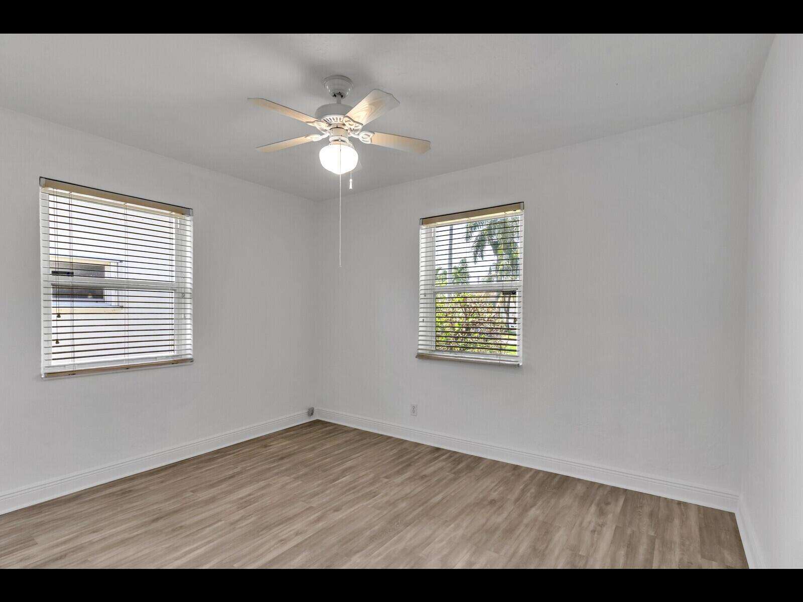 1315 Buchanan, Hollywood, FL 33019 - For Rent photo 18