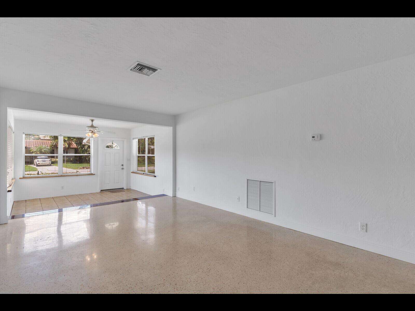 1315 Buchanan, Hollywood, FL 33019 - For Rent photo 4