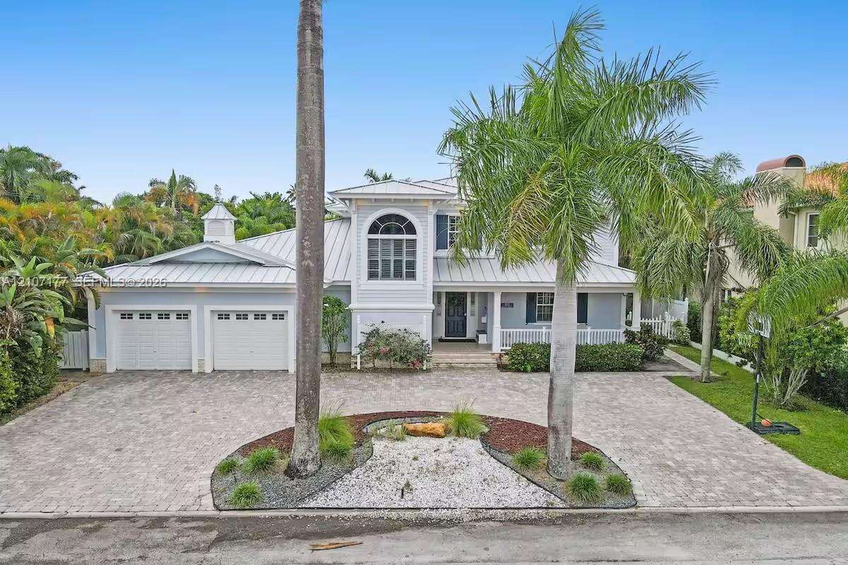 952 Lincoln St, Hollywood, FL 33019 - For Rent photo 2