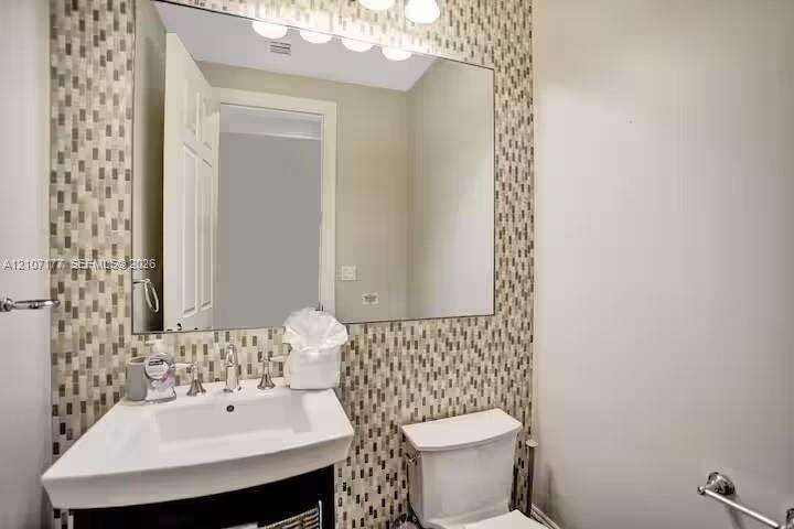 952 Lincoln St, Hollywood, FL 33019 - For Rent photo 39