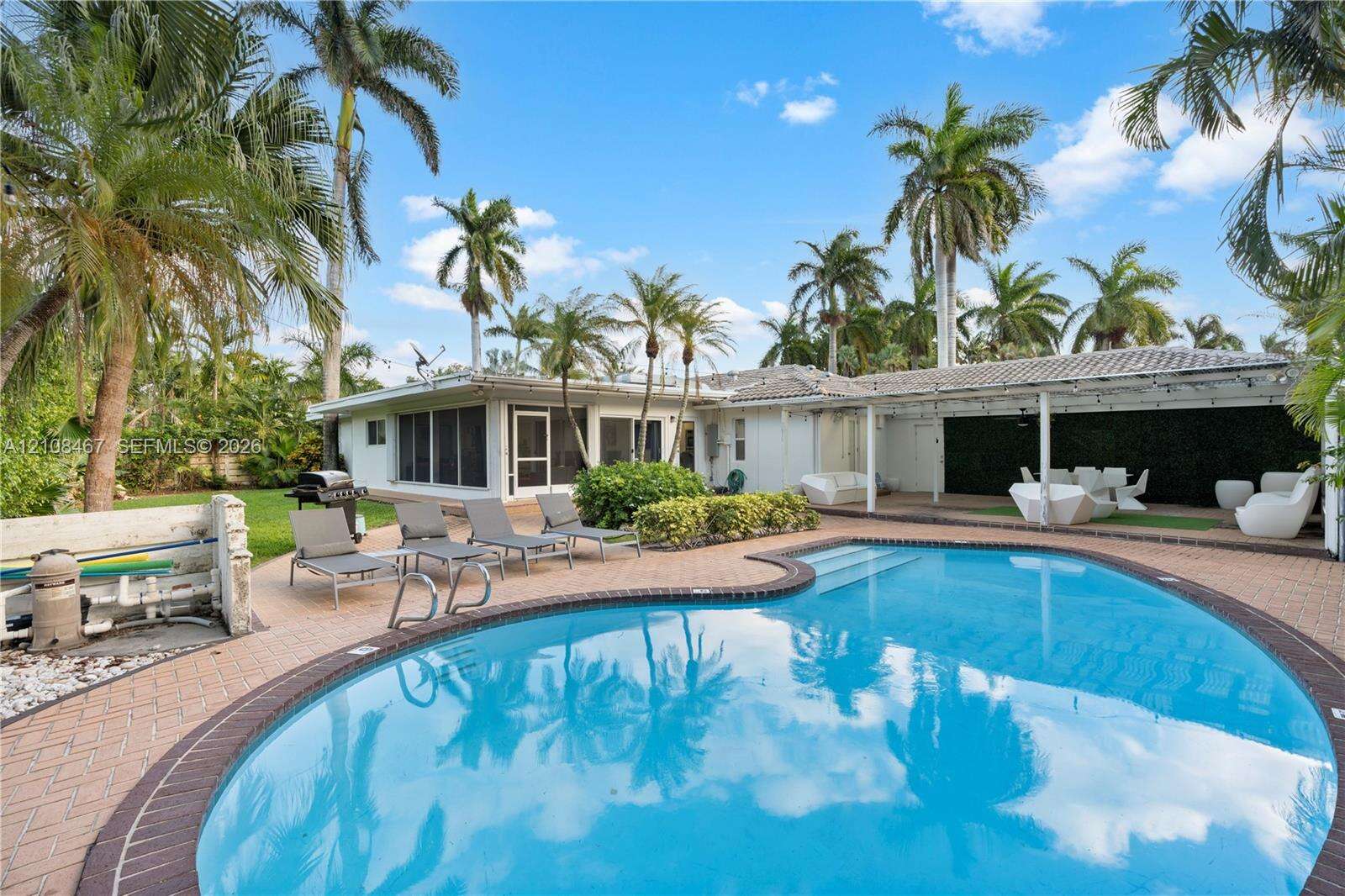 1247 Jackson St, Hollywood, FL 33019 - For Rent photo 13