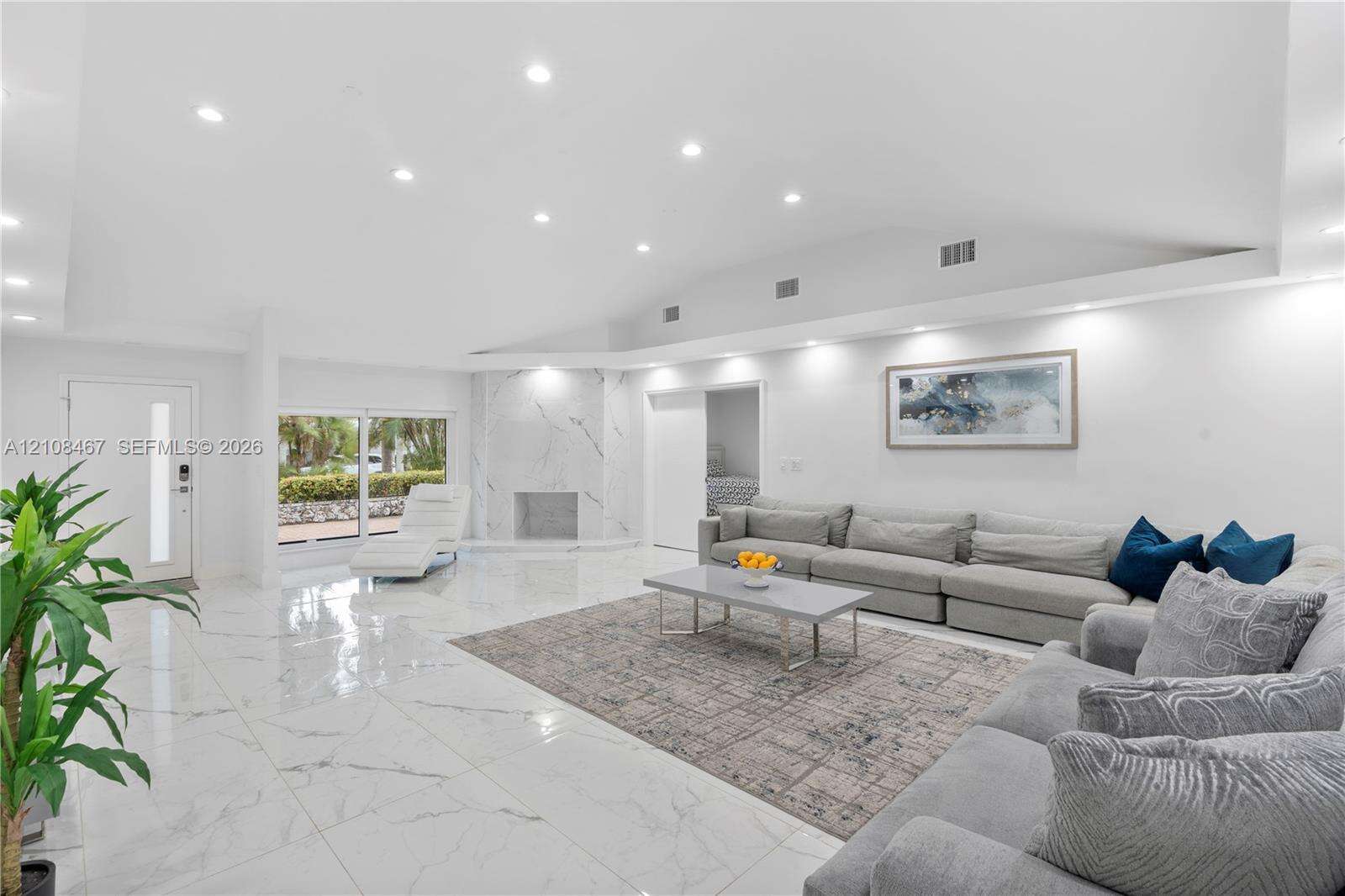 1247 Jackson St, Hollywood, FL 33019 - For Rent photo 15