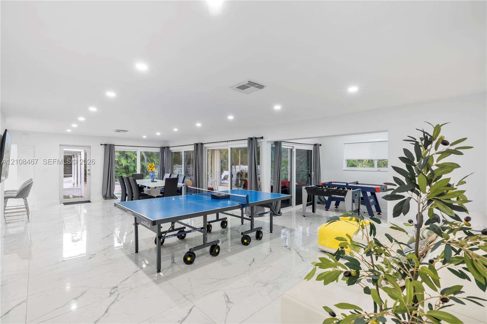 1247 Jackson St, Hollywood, FL 33019 - For Rent photo 22
