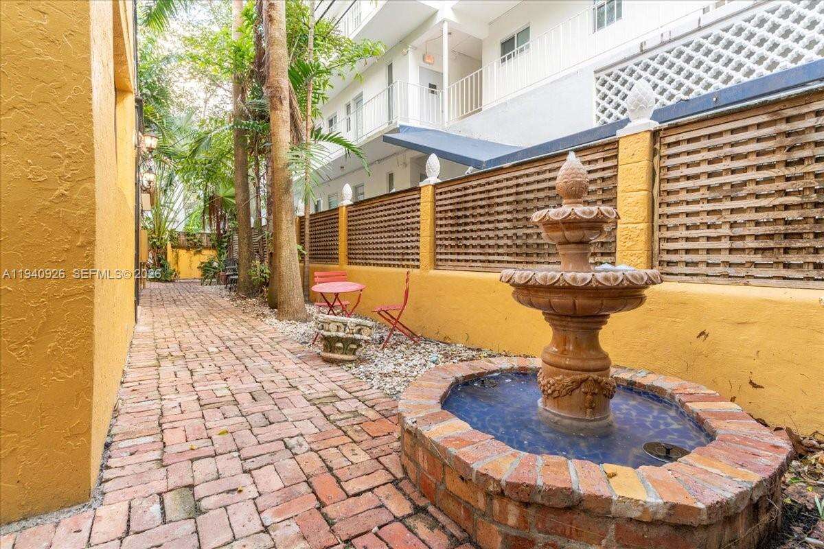 632 15th St, Miami Beach, FL 33139 - For Sale photo 24