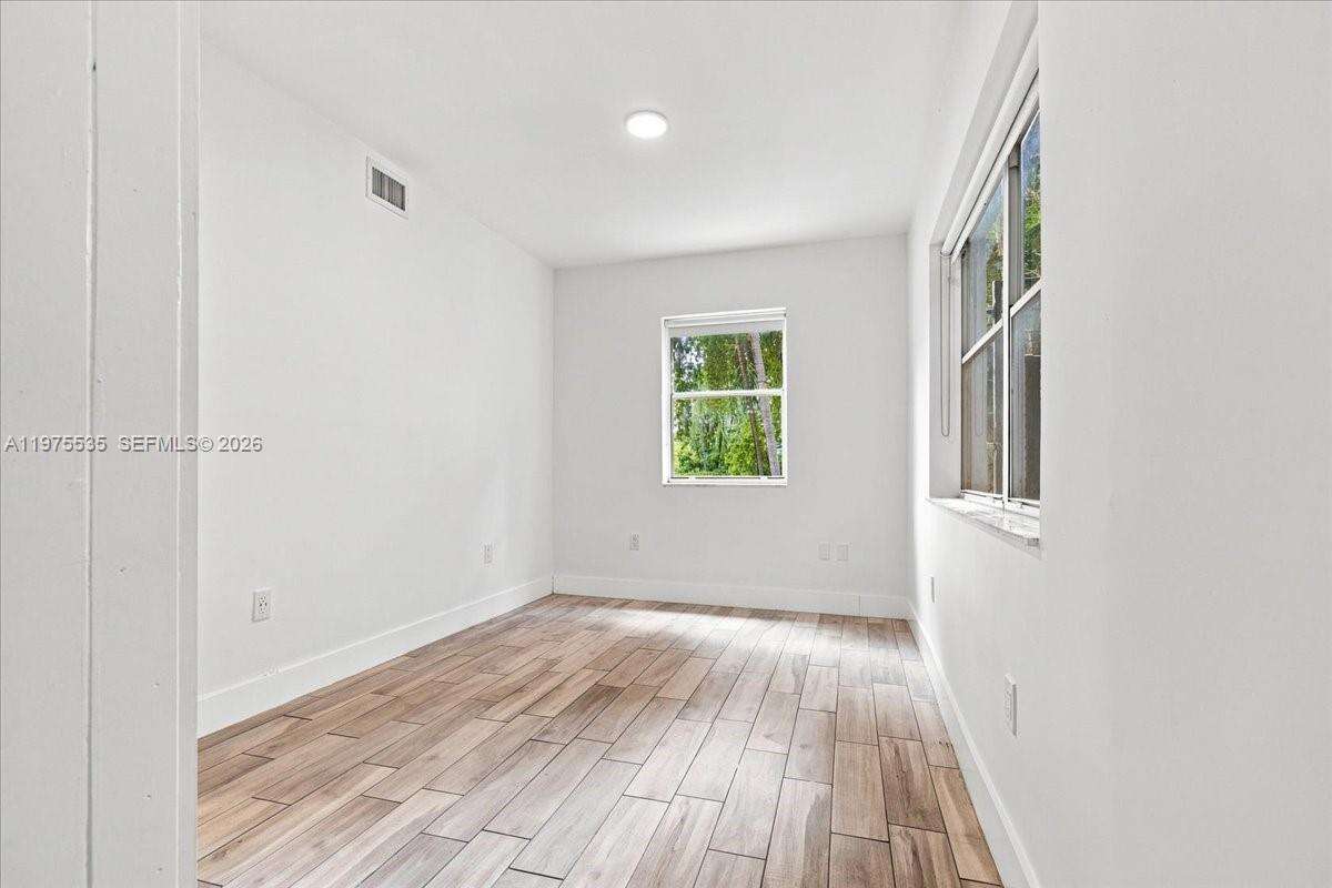 1000 7th Street, Miami Beach, FL 33139 - For Sale photo 41