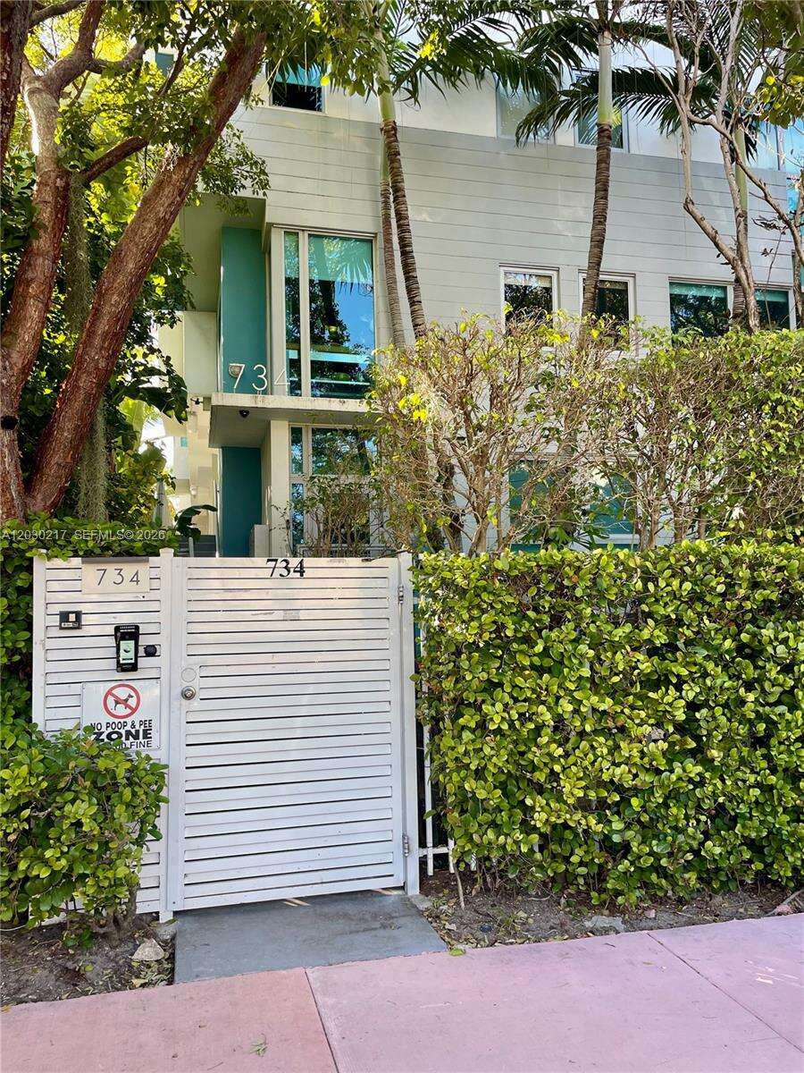 734 Michigan Ave, Miami Beach, FL 33139 - For Sale photo 1
