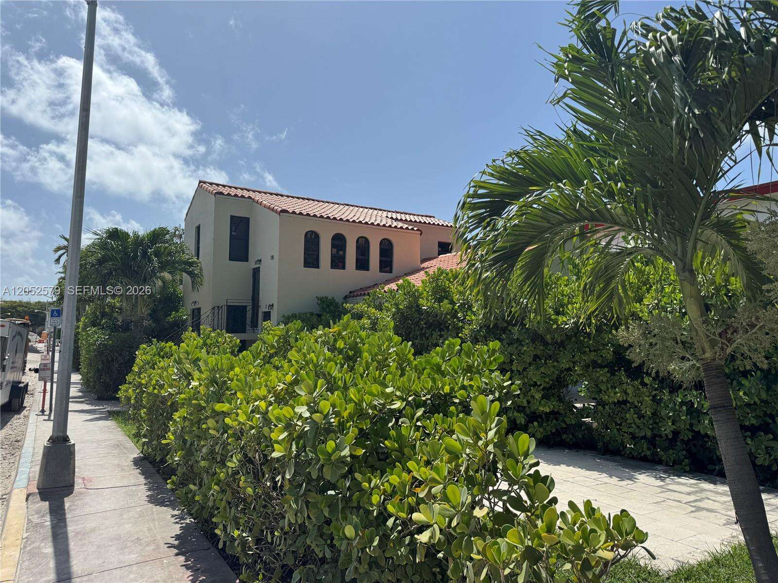 730 14th Pl, Miami Beach, FL 33139 - For Sale photo 3