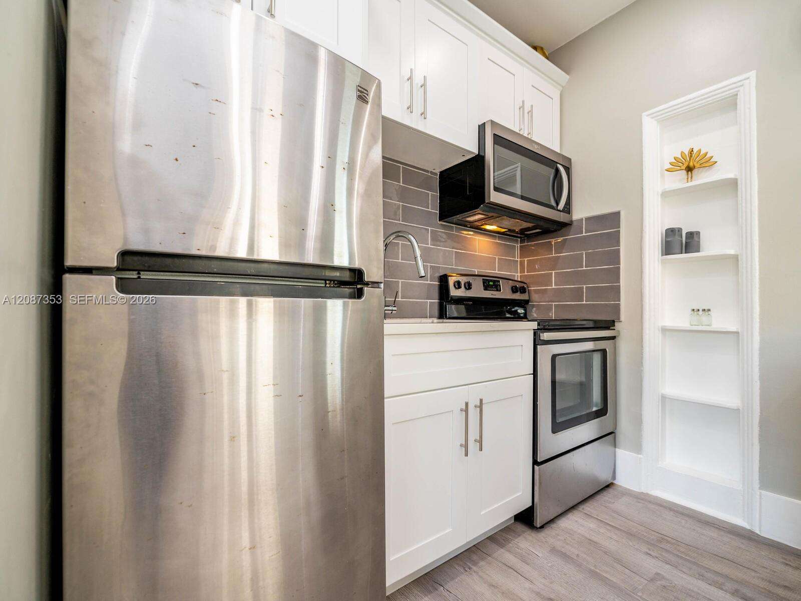 726 8th St, Miami Beach, FL 33139 - For Sale photo 26