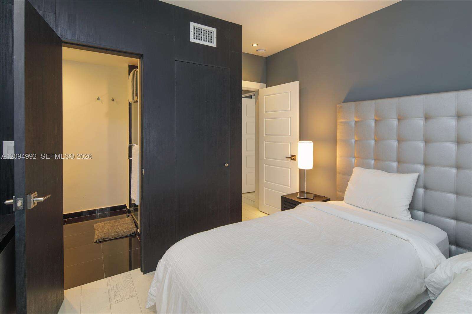 560 Michigan Ave, Miami Beach, FL 33139 - For Sale photo 7